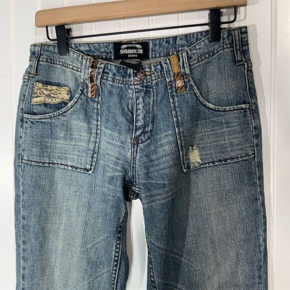Y2K Squeeze Capri Jeans Patchwork Lace Trim Low Rise Cuffed Hem Size 7 McBling - Picture 2 of 6